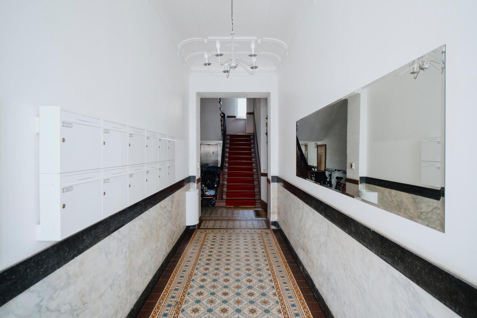 Homely - Center, Modern, Historical, Near Park Appartement *