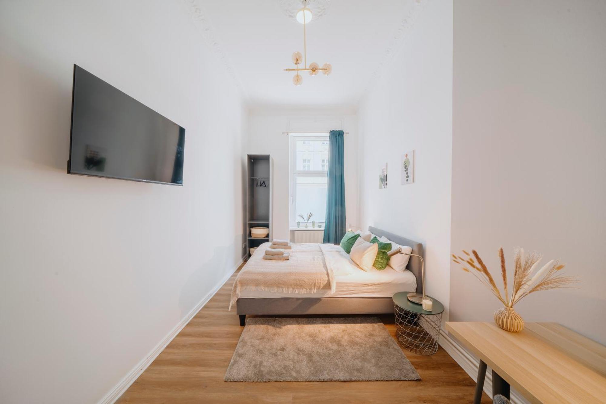 Homely - Center, Modern, Historical, Near Park Appartement